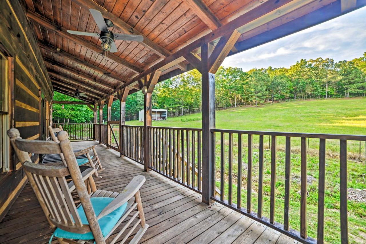 Quiet, Woodsy Retreat Deck And Kentucky Lake Access New Concord Екстер'єр фото
