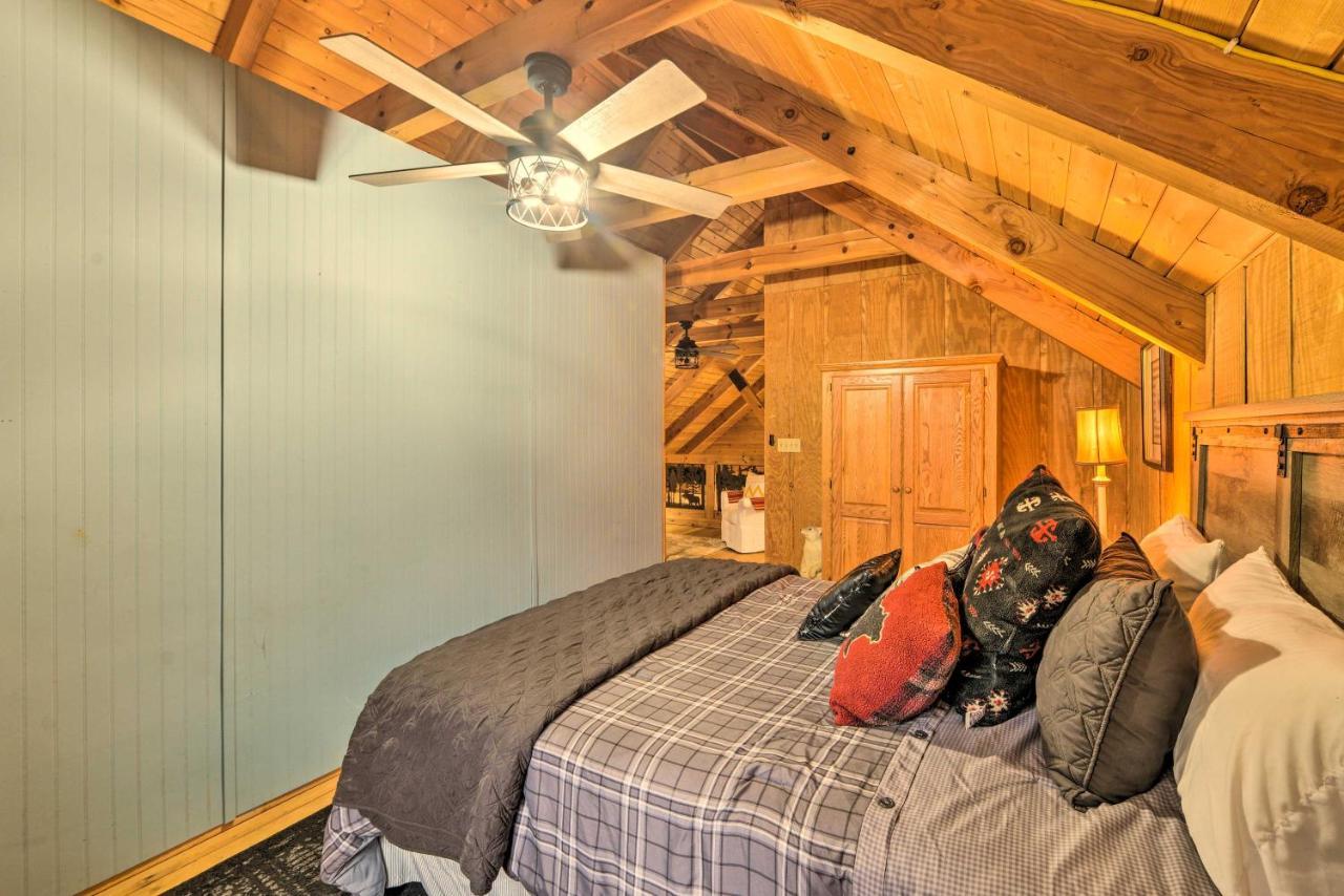 Quiet, Woodsy Retreat Deck And Kentucky Lake Access New Concord Екстер'єр фото